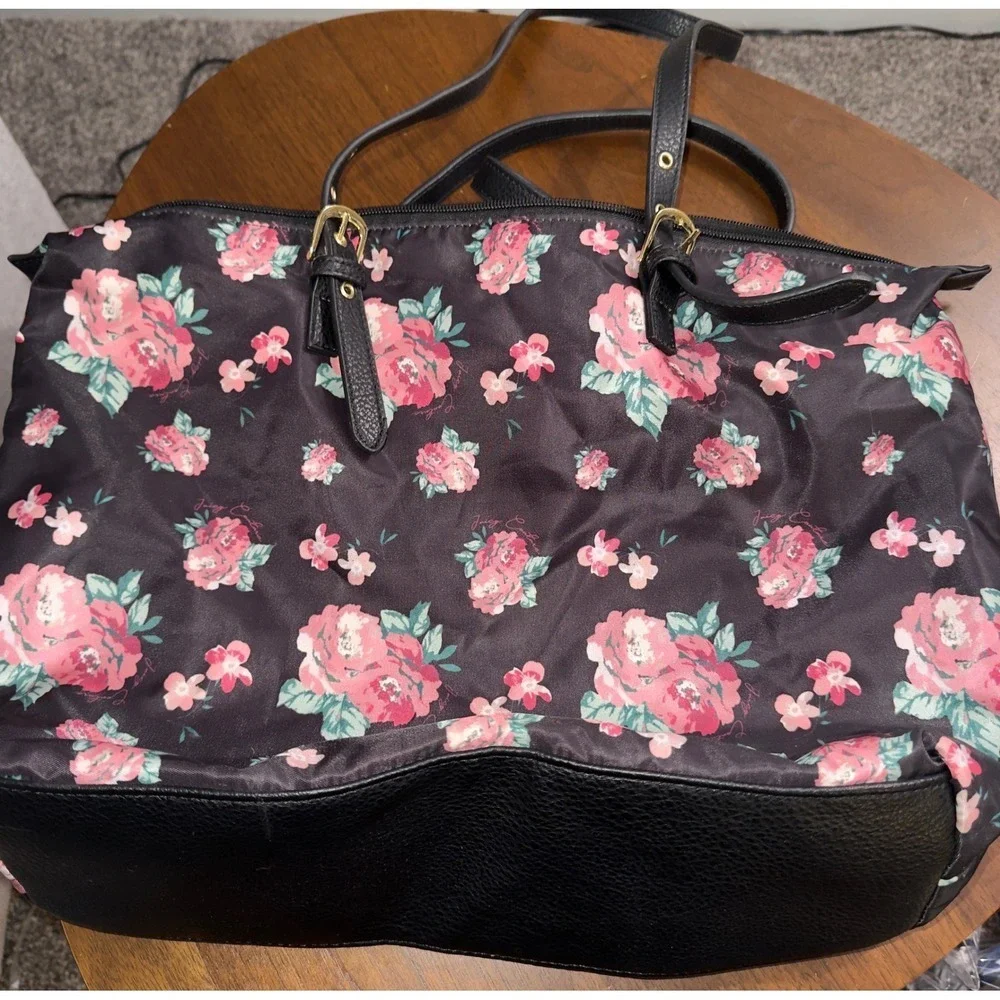 Juicy Couture Y2K  Black Floral Print Tote Bag Gold Logo Quilted Faux Leather